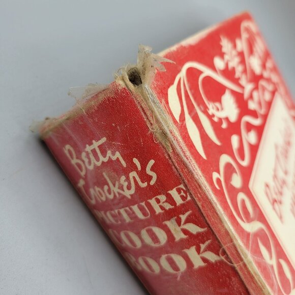 1950 Betty Crockers Picture Cook Book Ring Binder Extra Recipes Included - Picture 12 of 12